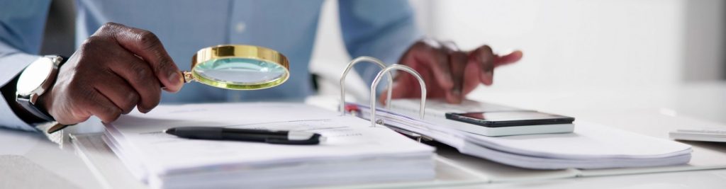 Workers comp fraud investigator conducting surveillance on claimant activities for workers compensation fraud investigations in California
